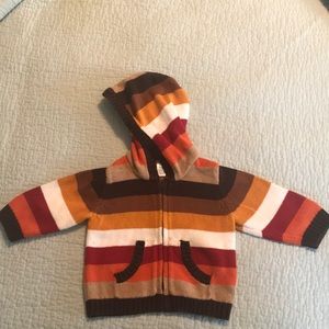 gap hooded sweater. Perfect for thanksgiving!